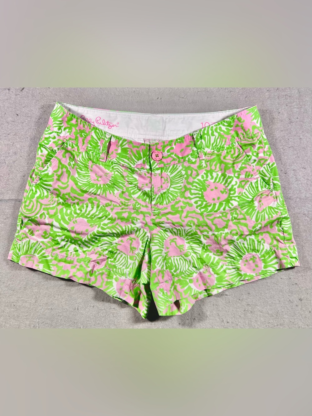 Lilly Pulitzer Women’s 10 Callahan Shorts Pink Green Floral Cotton Summer